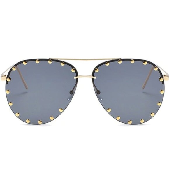 Edgy Rivet Studded Black Aviator Sunglasses Oversized Rimless Pilot Sunglasses - Picture 5 of 7